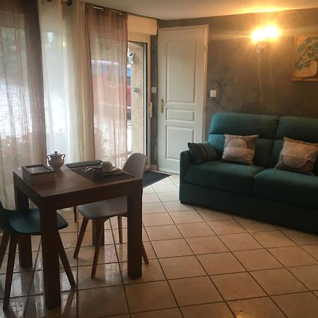 Villa Chapulay Valencin Екстер'єр фото